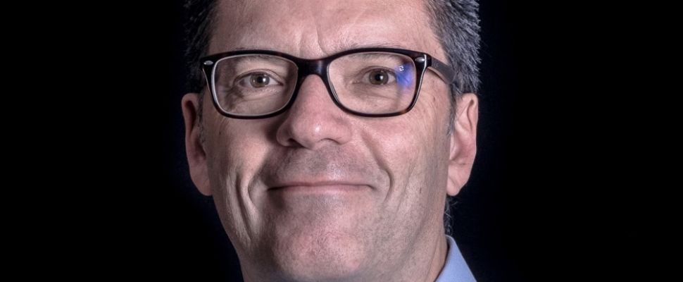 Bertrand de Lavenne – General Manager, Mylan France